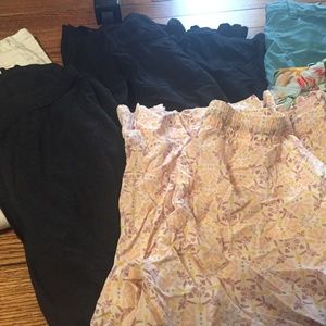 Lot of tween girl bottoms-shorts & pants